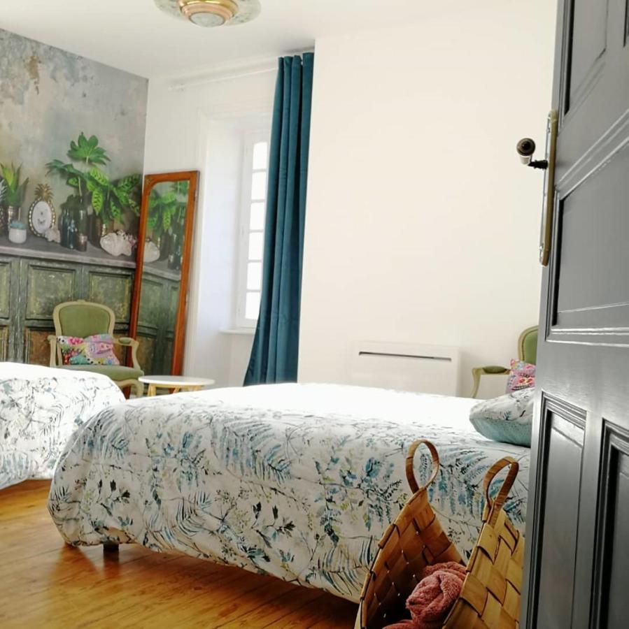 le gîte du fou logement 8 pers 13mn puy du fou Saint-Amand-sur-Sevre Extérieur photo